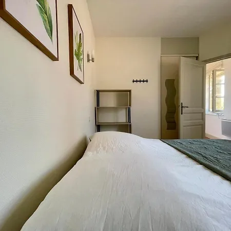 Des Boulangers Apartment