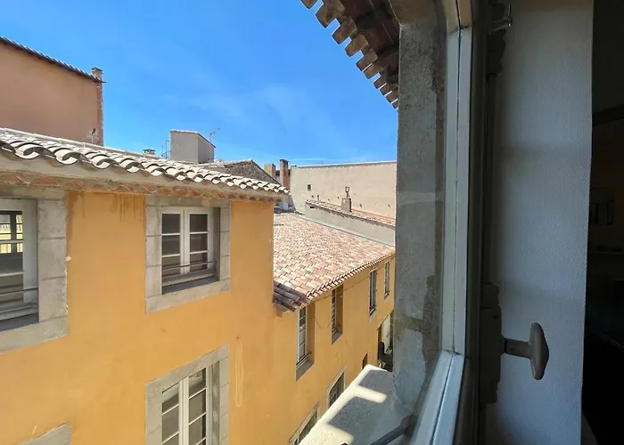 Des Boulangers Apartment